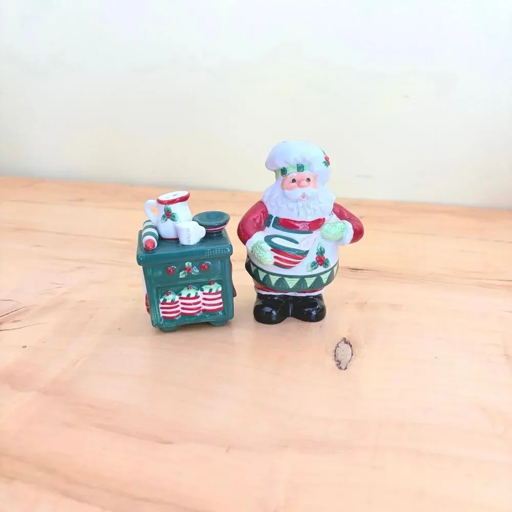 Vtg Fitz and Floyd SANTA's KITCHEN Salt & Pepper Shakers Hand-Painted Figurine